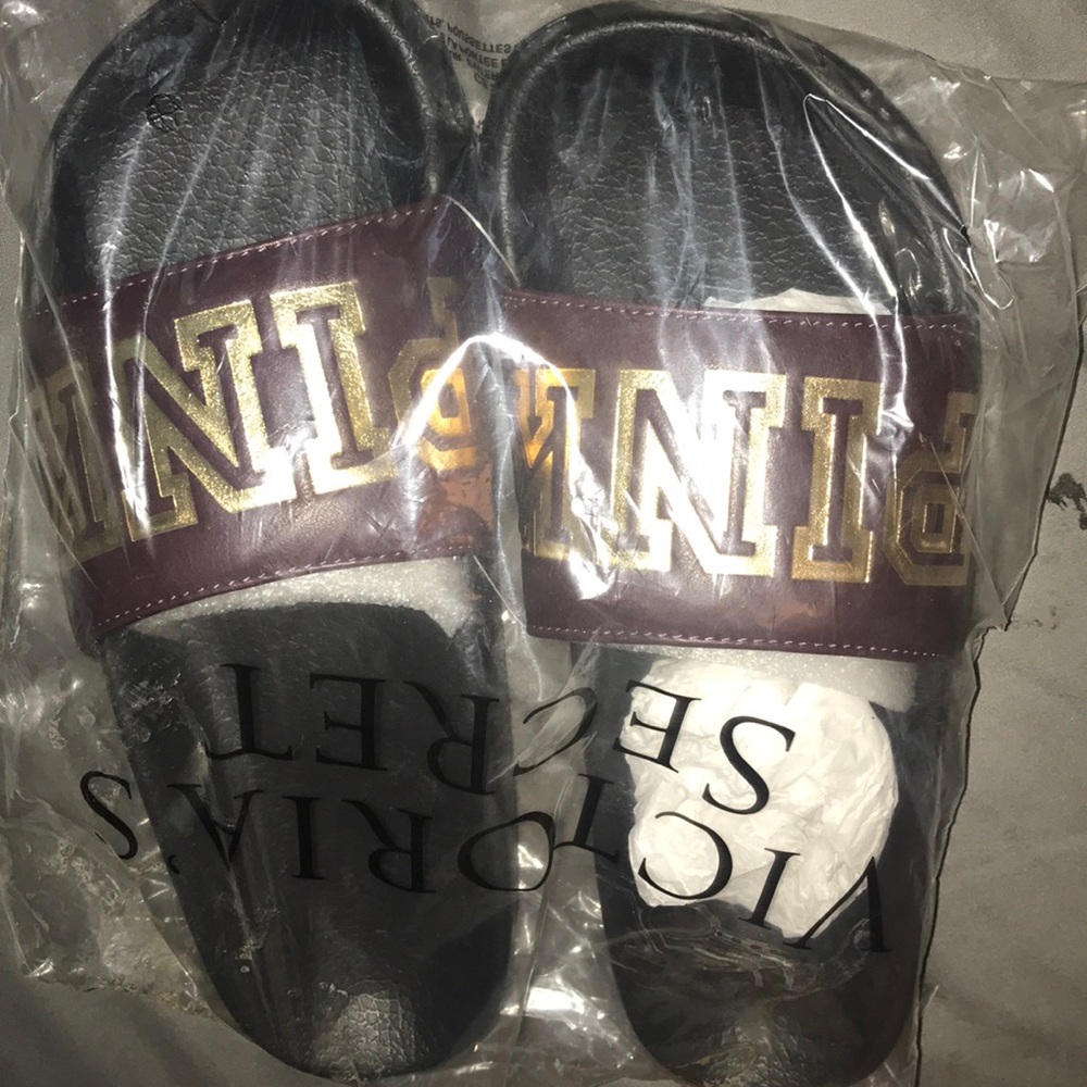 Victoria’s Secret Slides/Sandals